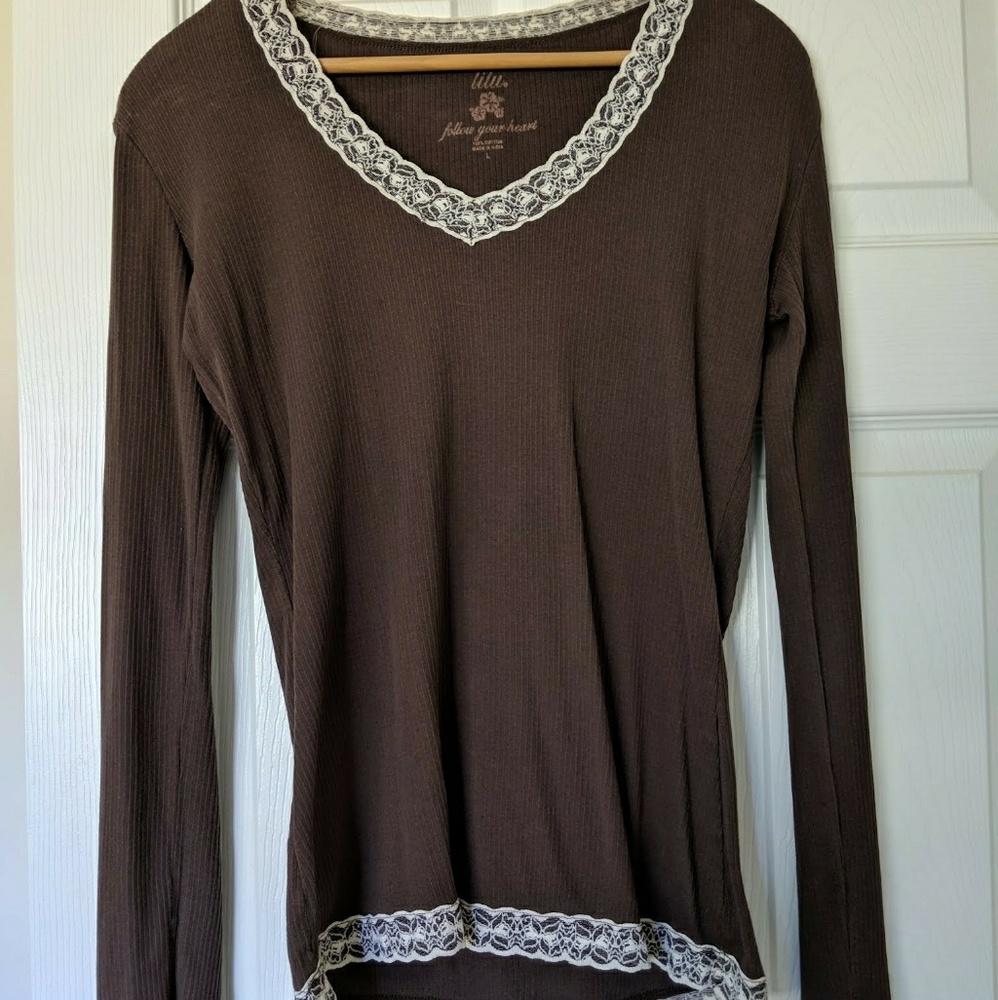Lilu brown lacy top